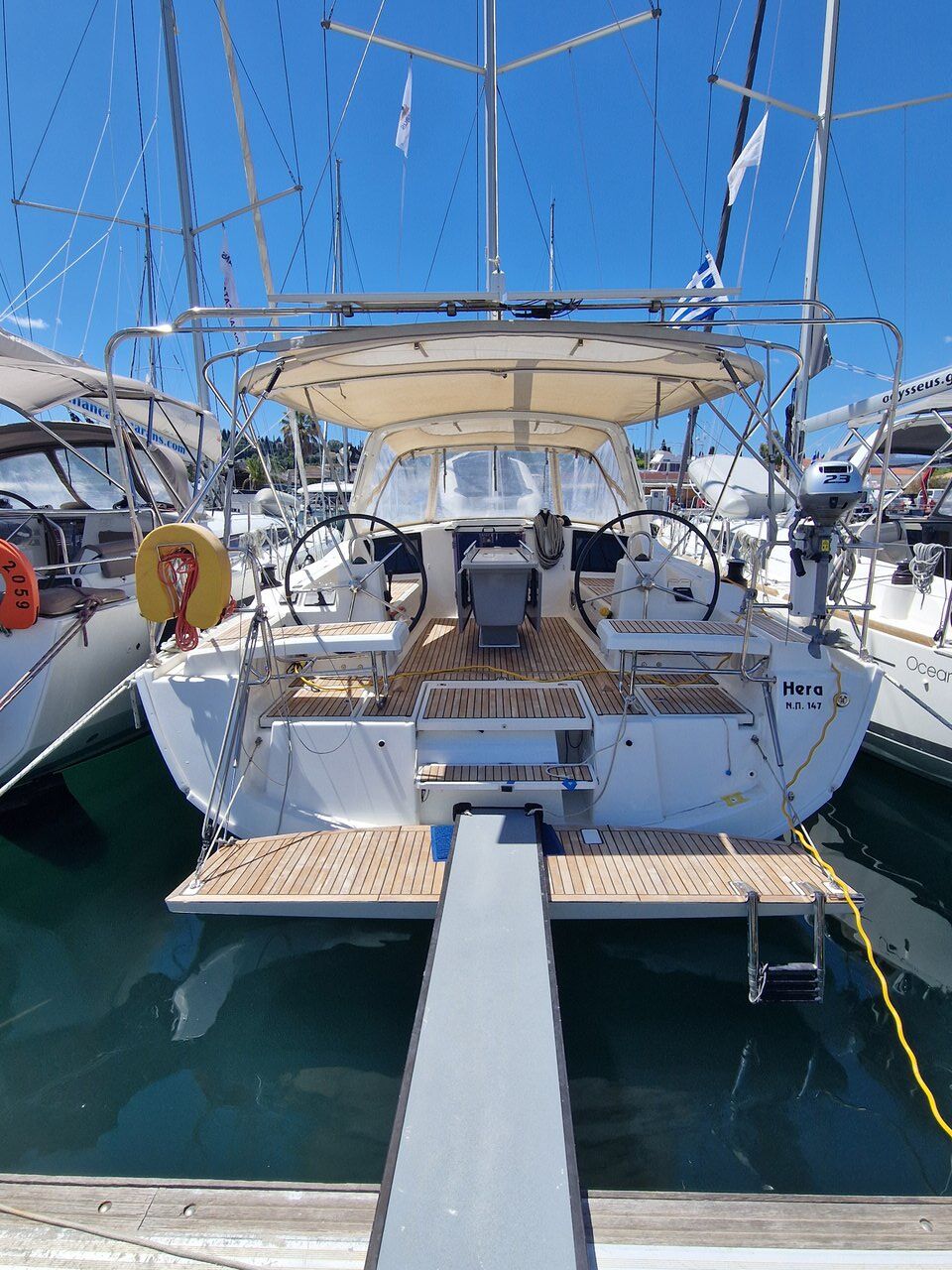 Oceanis 41.1 – Sailing yacht