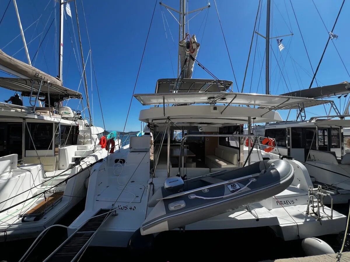 Bali Catspace – Catamaran