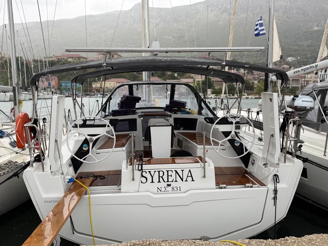 Dufour 41 – 3 cab. – Sailing yacht