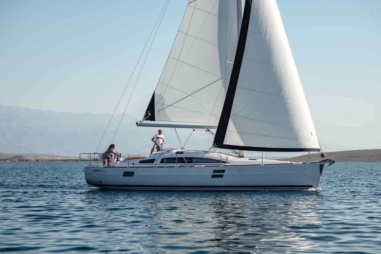 Elan Impression 40.1 – Sailing yacht