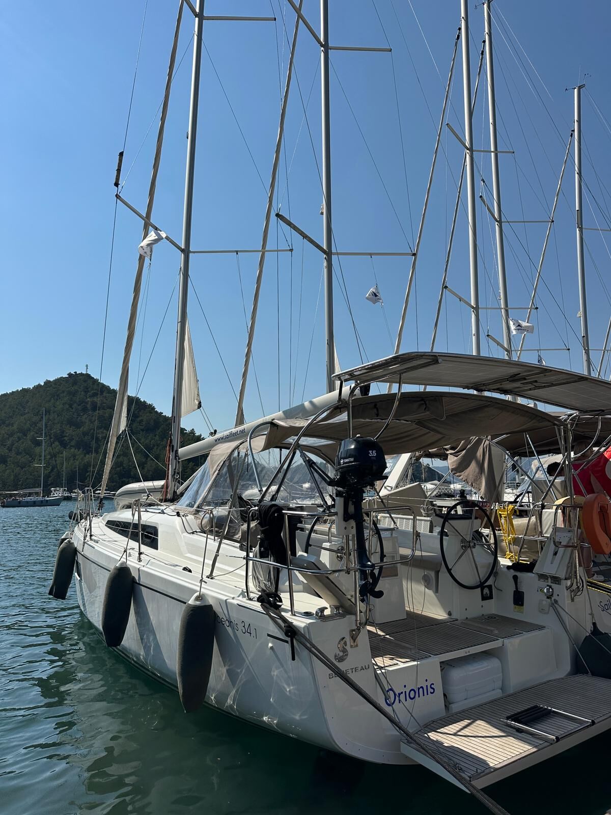Oceanis 34.1 – 3 cab. – Sailing yacht