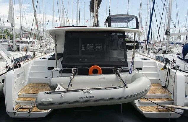 Lagoon 40 – 4 + 2 cab – Catamaran
