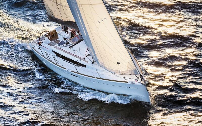 Sun Odyssey 389 – Sailing yacht