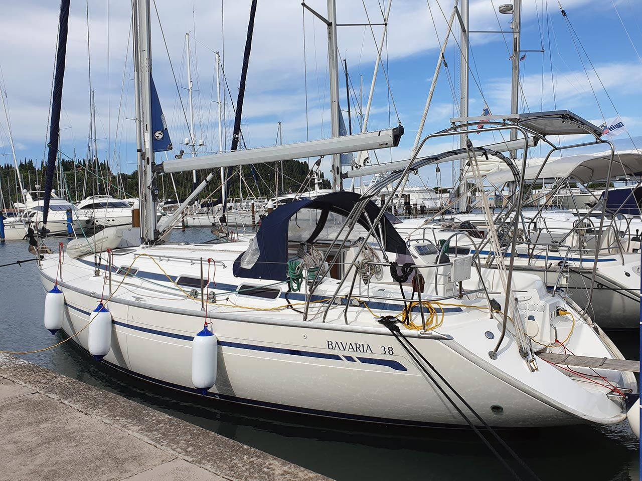 Bavaria 38 – Sailing yacht