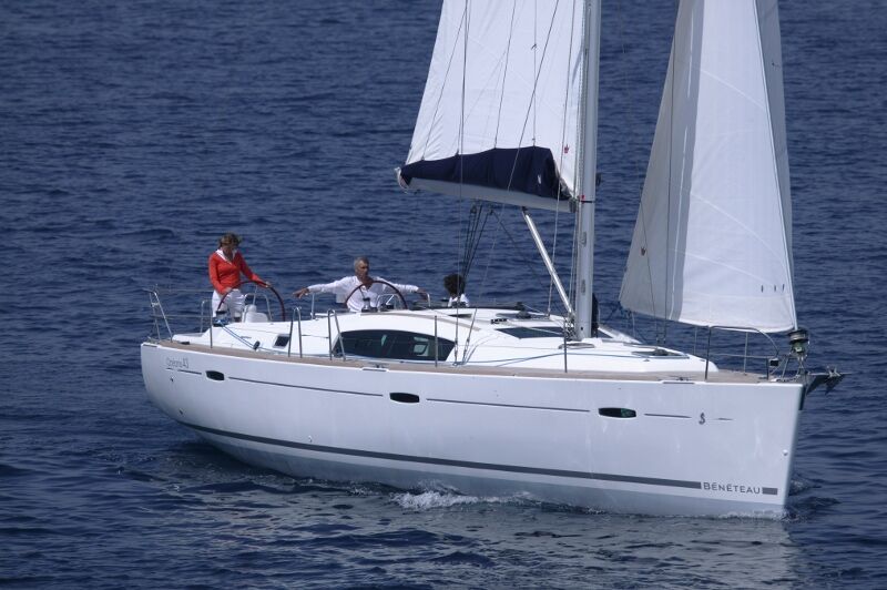 Oceanis 43 Family – 4 cab. – Sailing yacht