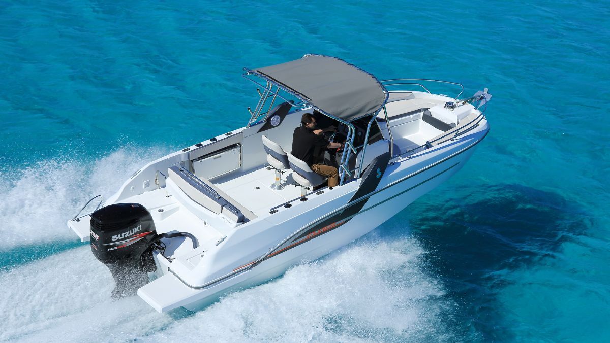Beneteau Flyer 7.7 Space Deck – Motor boat