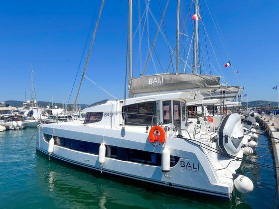 Bali Catsmart – 4 cab. – Catamaran