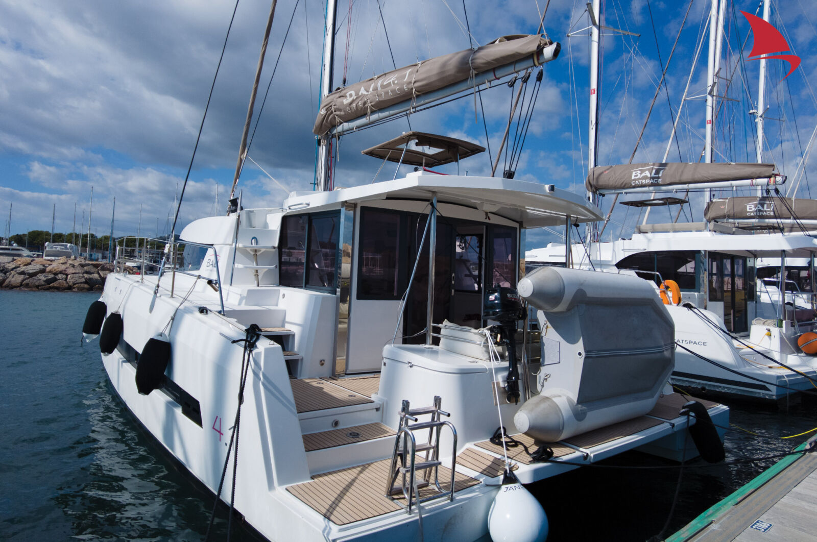 Bali 4.1 – 4 + 2 cab. – Catamaran