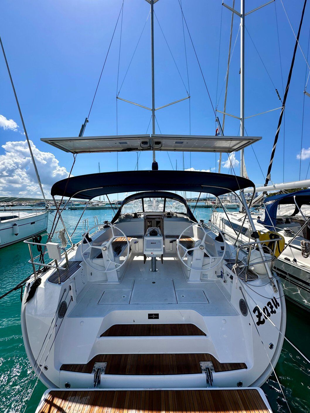 Bavaria Cruiser 46 – 4 cab. – Sailing yacht