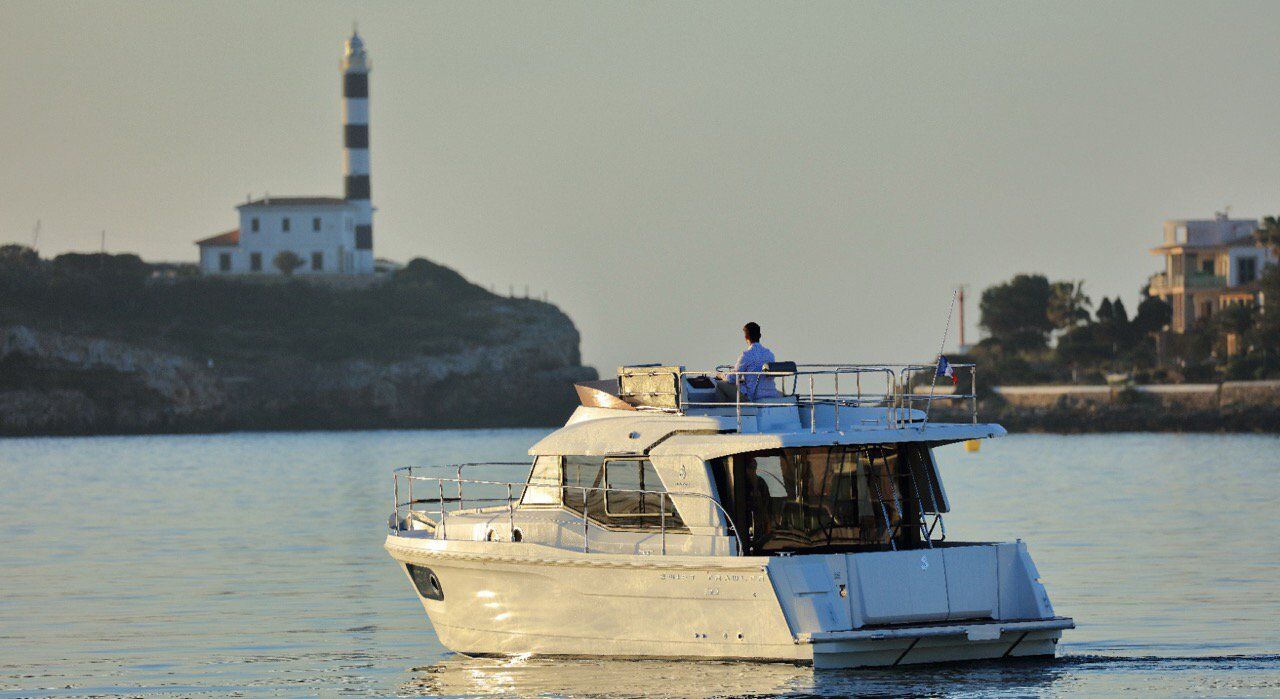 Swift Trawler 30 Fly – Motor yacht