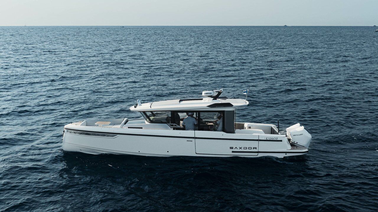 Saxdor 340 GTWA – Motor boat