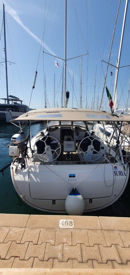 Bavaria Cruiser 41 – 3 cab. – Sailing yacht