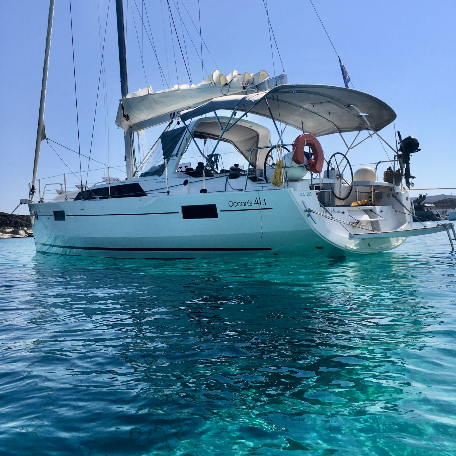 Oceanis 41.1 – Sailing yacht