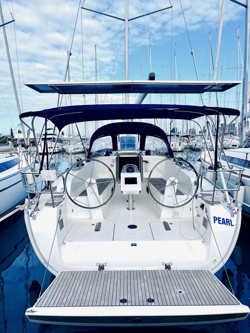 Bavaria Cruiser 41 – 3 cab. – Sailing yacht