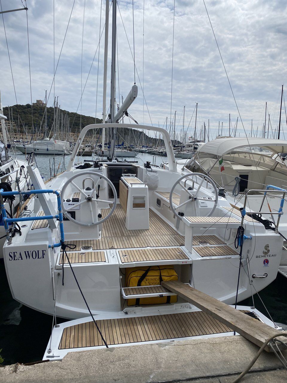 Oceanis 38.1 – Sailing yacht