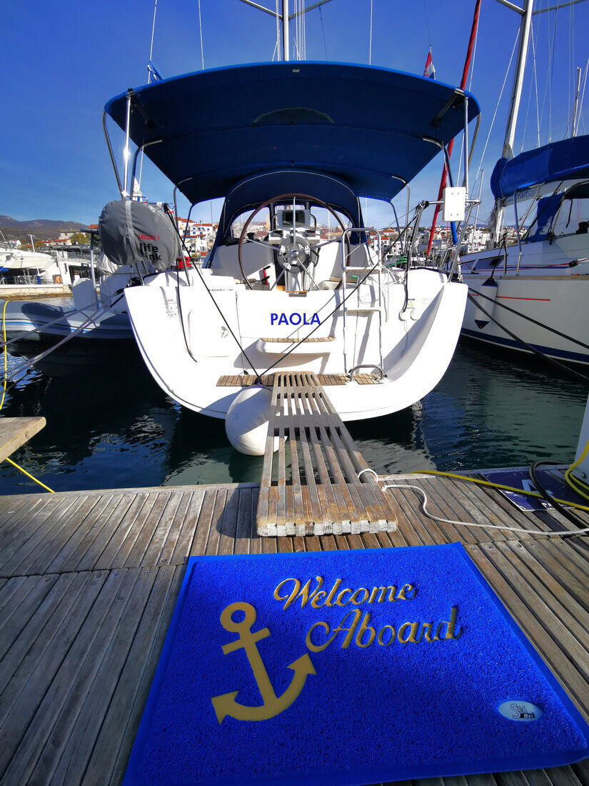 Sun Odyssey 33i – 2 cab. – Sailing yacht