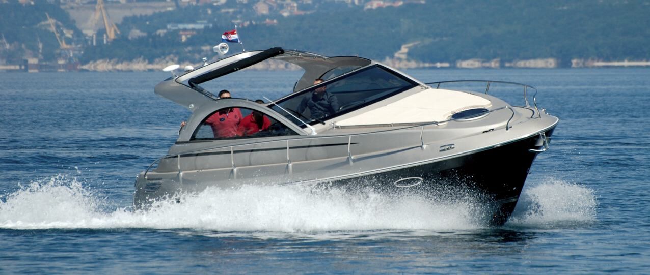Mirakul 30 – Motor boat