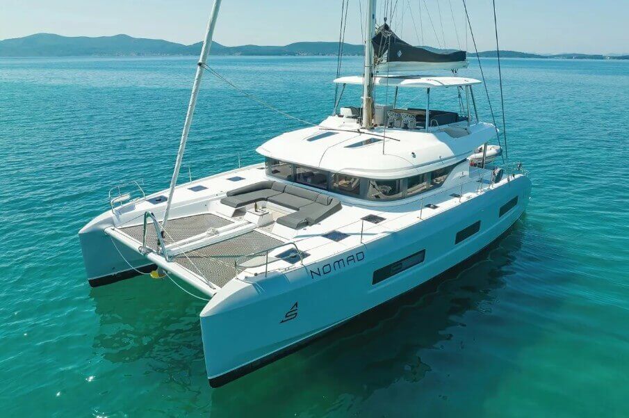 Lagoon 55 – 4 + 2 cab. – Catamaran