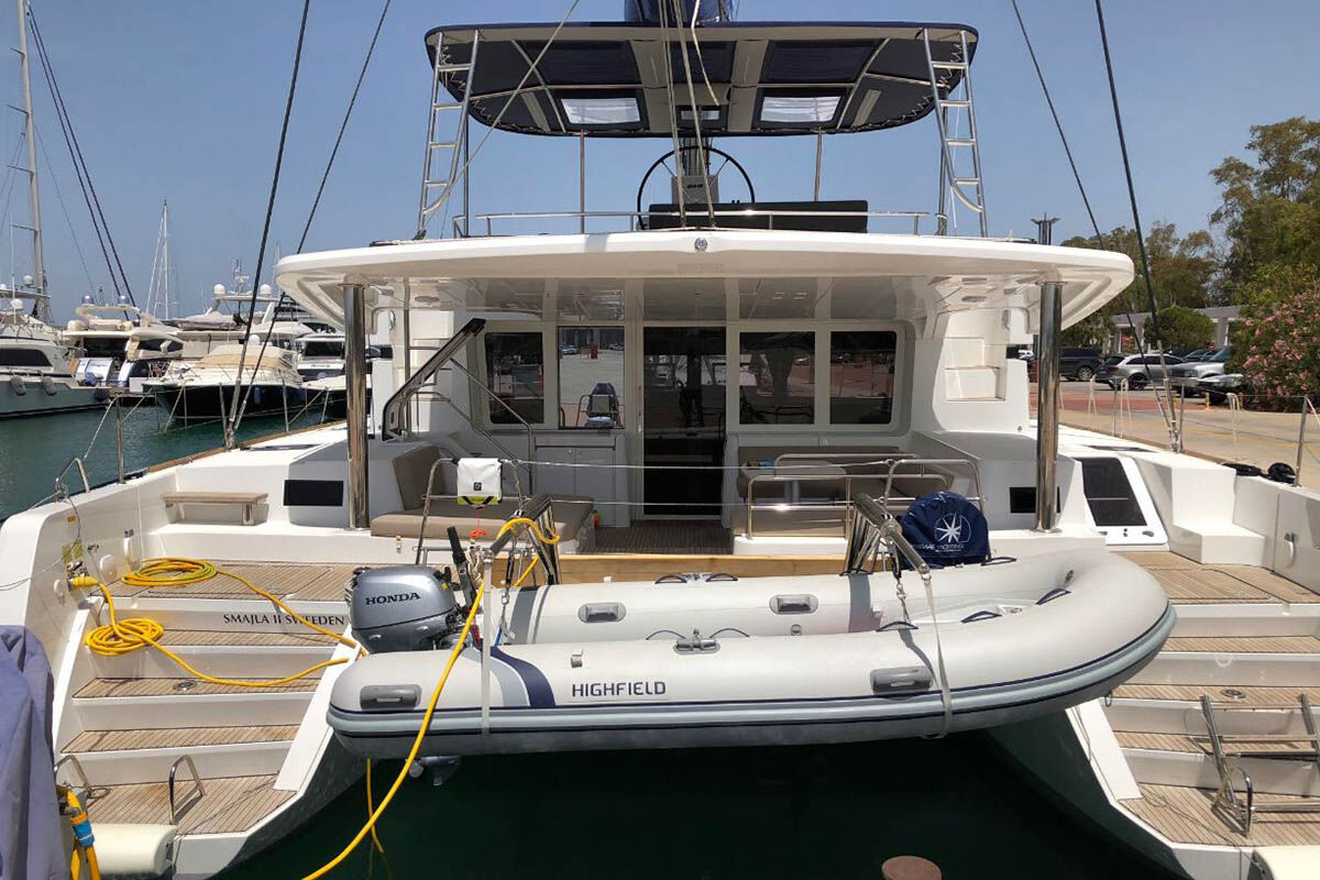 Lagoon 52 F – 6 + 2 cab. – Catamaran