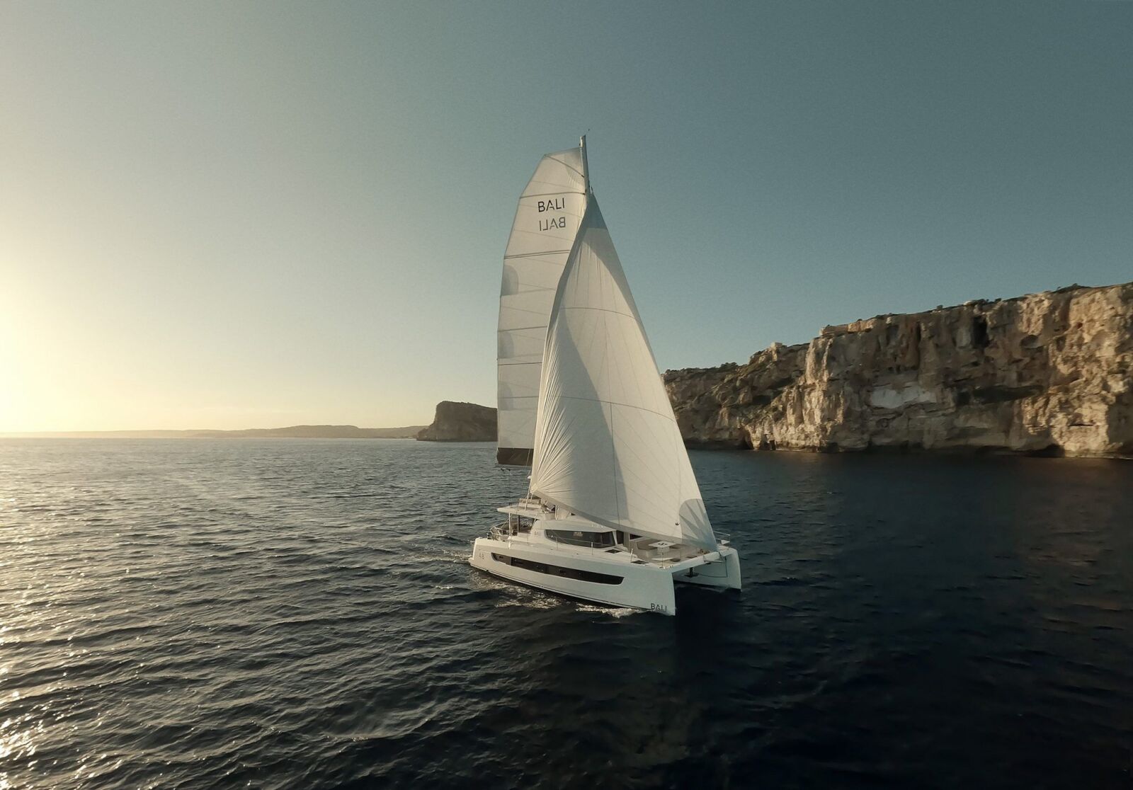 Bali 4.8 – 4 + 1 cab. – Catamaran