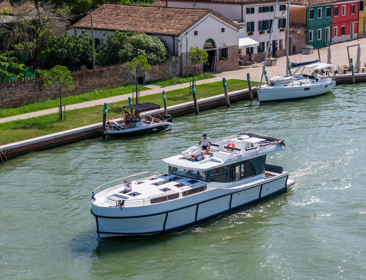 Poseidon 45 – Motor yacht