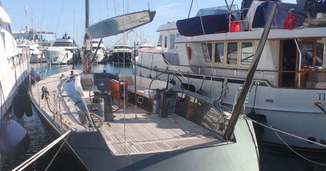 Maxi Dolphin 65 – Sailing yacht