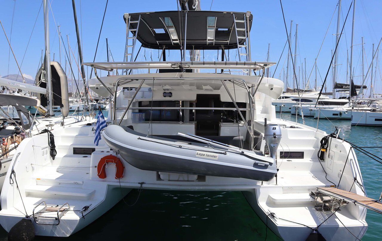 Lagoon 46 Fly – Catamaran
