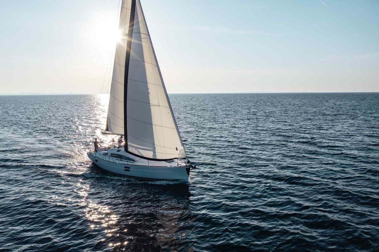 Elan Impression 40.1 – Sailing yacht